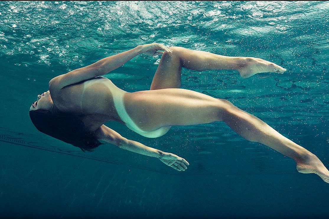 Натали Кофлин, плуване