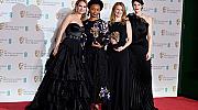 ДРЕСКОД: Черно! Най-добре облечените от червения килим на BAFTA