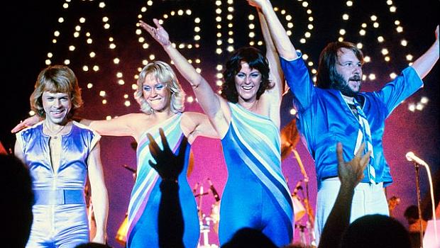 Легендарната група ABBA записа две нови парчета