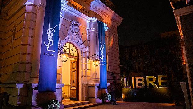 YSL завладя Френското посолство в София