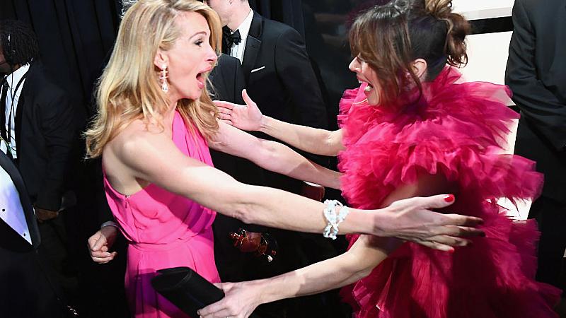 РОЗОВО - трендът на червения килим на Оскари 2019