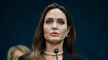 Анджелина Джоли която е посланик на добра воля на ООН
