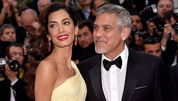 Амал дари Джордж Клуни с близнаци