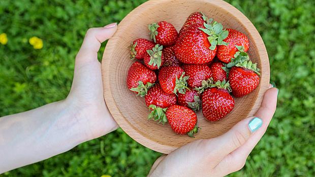 Какво се случва с тялото ни, ако всеки ден ядем ягоди?