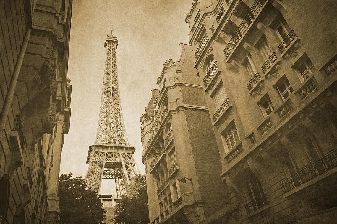 © iStock, Из улиците на Париж преди...