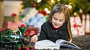Книгите, с които да зарадвате детето си за Коледа