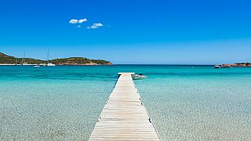 Топ 3 на най-красивите плажове наблизо: Корсика