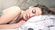 7 средства, които ще ви помогнат да заспите бързо
