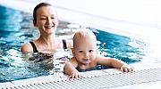 Тренировки за майки и бебета: плуване и водна гимнастика