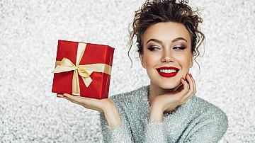Коледен бюти шопинг: най-добрите грим комплекти