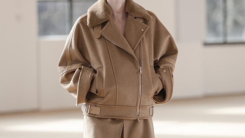 10 кежуъл якета от модния подиум, с които ще ни е уютно навън
