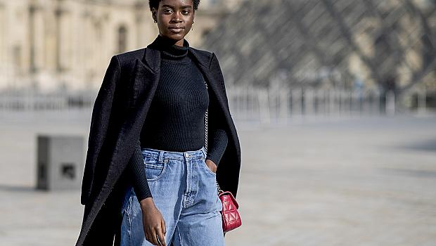 Street style с пуловер: 15 идеи от модните столици за това как да го носим