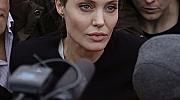 Анджелина Джоли приета по спешност в болница